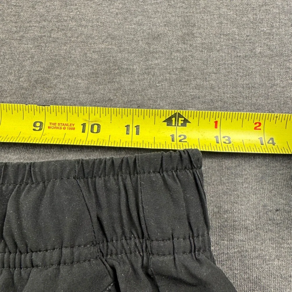 Athletic Works Men's Black Athletic Shorts Elastic Waist Pockets‎ Size L